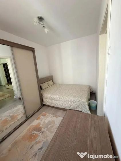 Apartament cu 2 camere semidecomandat în Mihai Viteazul