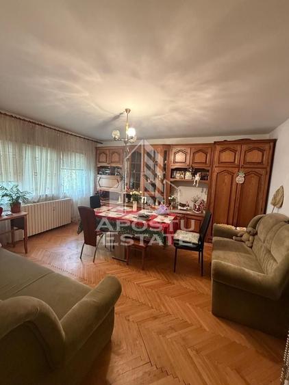 Apartament cu 2 camere semidecomandat în Steaua