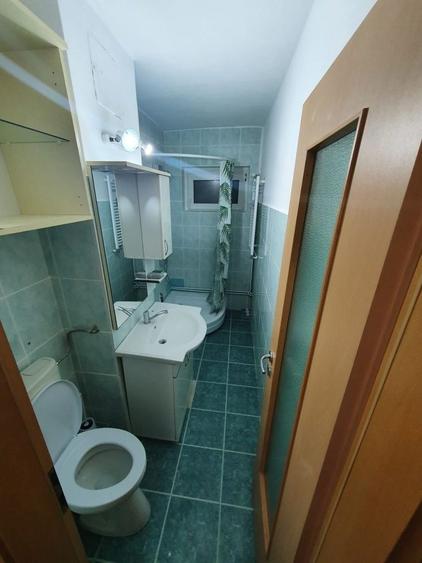 Apartament cu 2 camere semidecomandat în Spitalul Județean