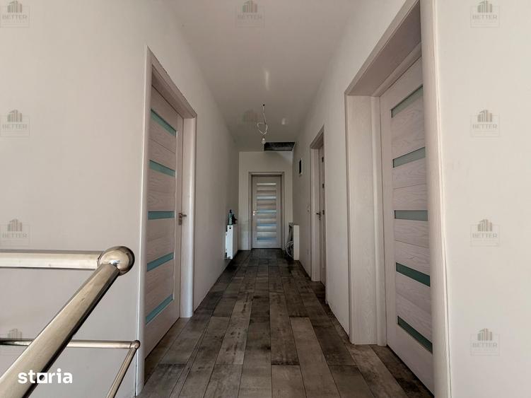 Casă cu 5 camere cu Teren 436 Mp în Berceni