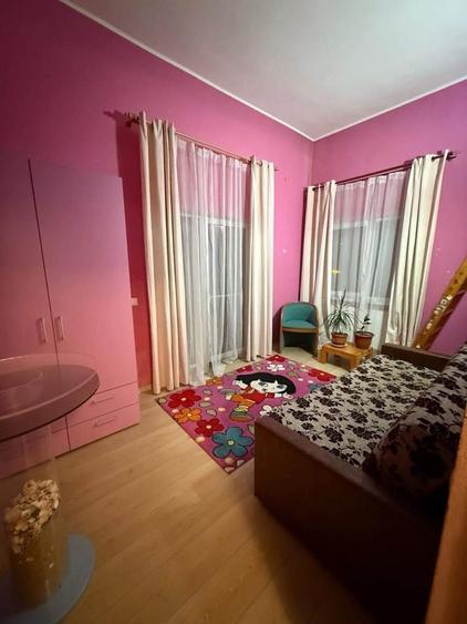Apartament cu 2 camere decomandat în Exterior Vest