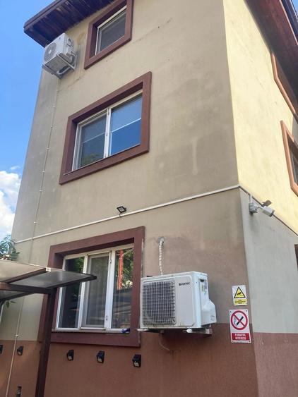 Casă cu 4 camere cu Teren 100 Mp în Sebastian