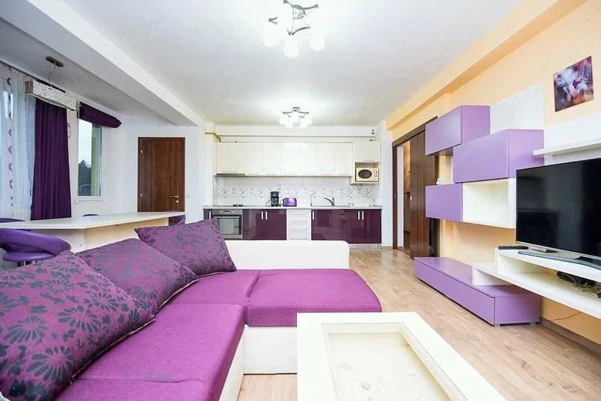 Apartament cu 3 camere semidecomandat în Central