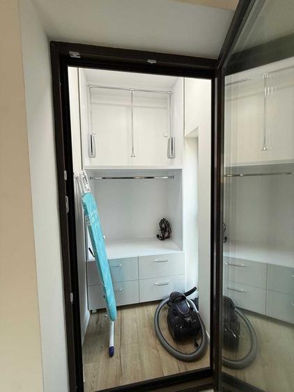Apartament cu 3 camere decomandat în Cârcea