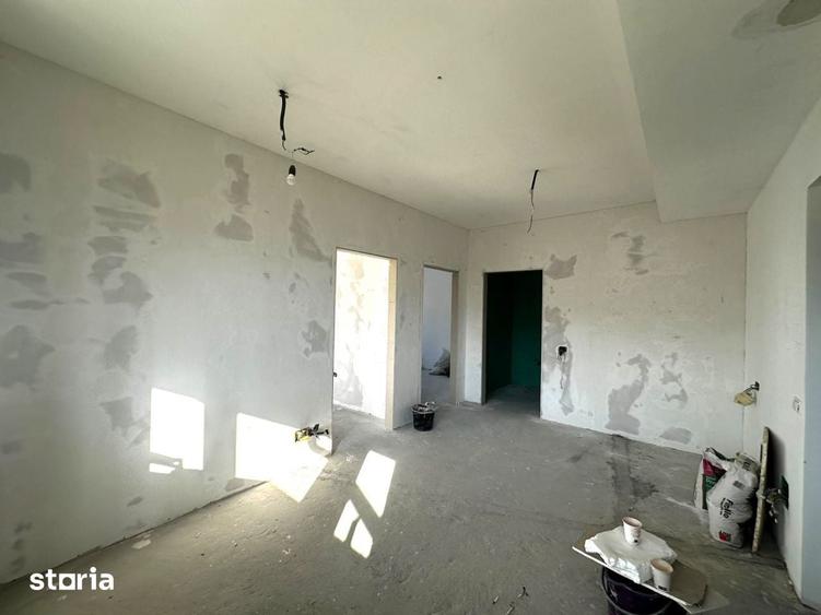 Apartament cu 5 camere în Dobroești