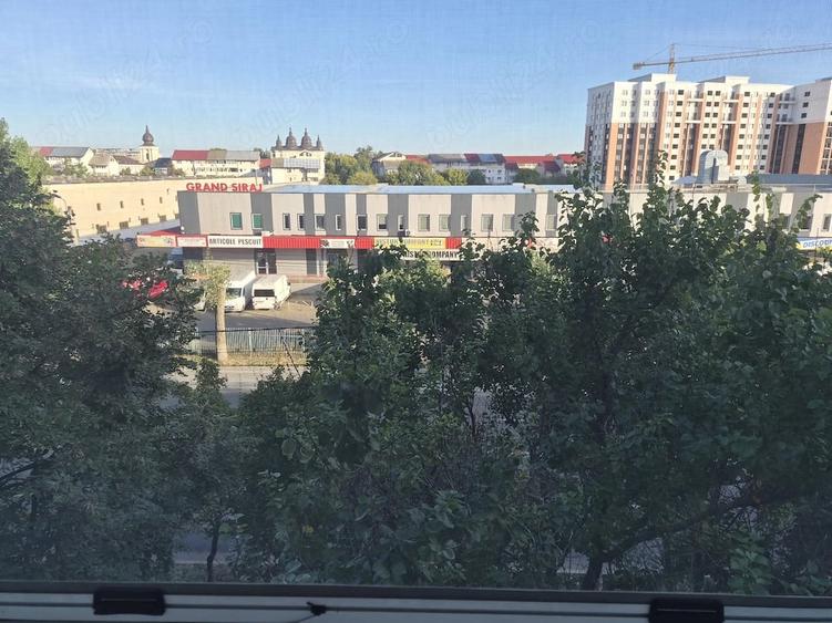 Apartament cu 3 camere decomandat în Frumoasa