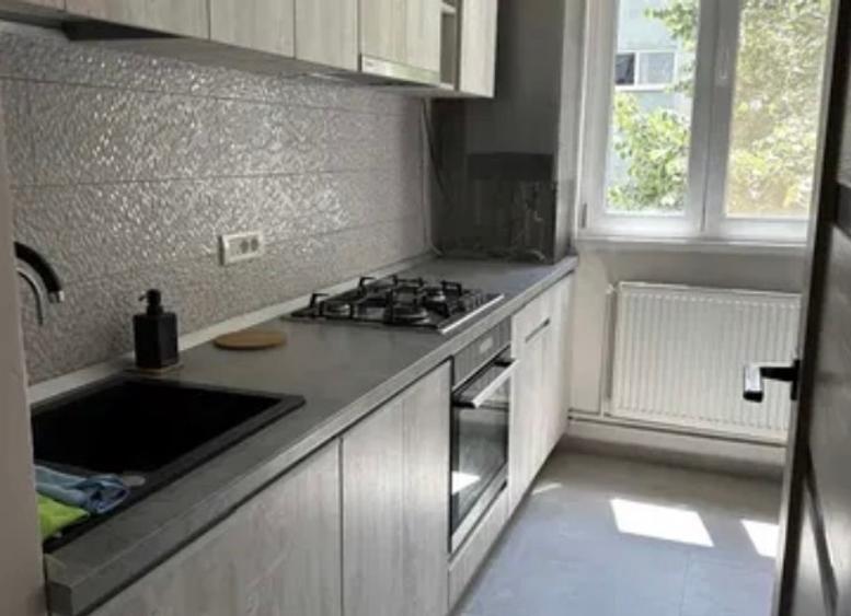 3 camere Lujerului - bld. Iuliu Maniu *centrala proprie* - 9