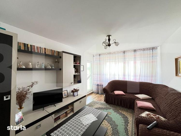 Apartament cu 3 camere decomandat în Central