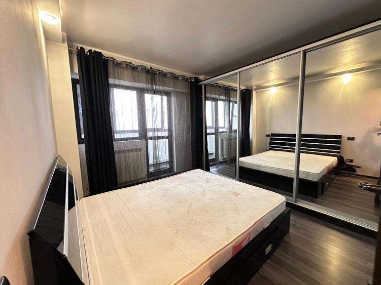 Apartament cu 2 camere decomandat în Micro 18