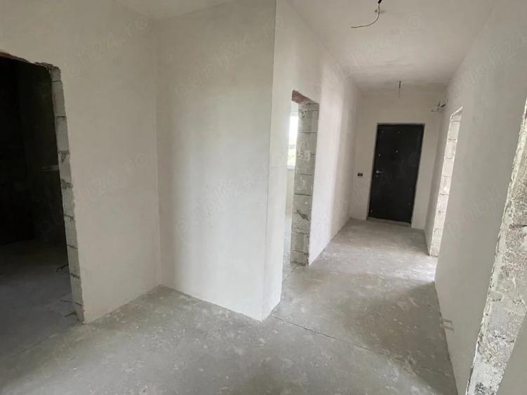 Casă cu Teren 440 Mp în Cumpăna