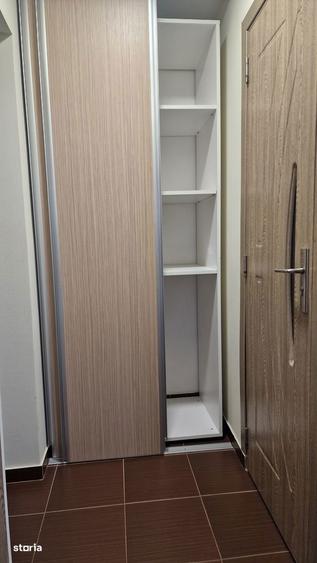 Apartament cu 2 camere semidecomandat în Titan