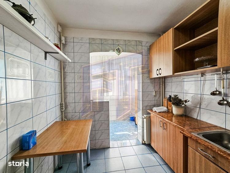 Apartament cu 3 camere, mobilat în Sălăjan