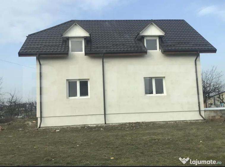 Casa de vanzare, semifinisata, zona Paulesti - 11