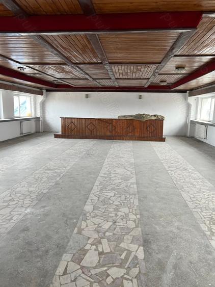 Spațiu comercial, de 105 mp, în Central