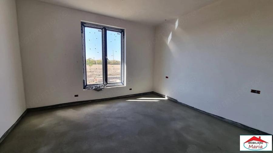 Casă cu Teren 670 Mp în Central