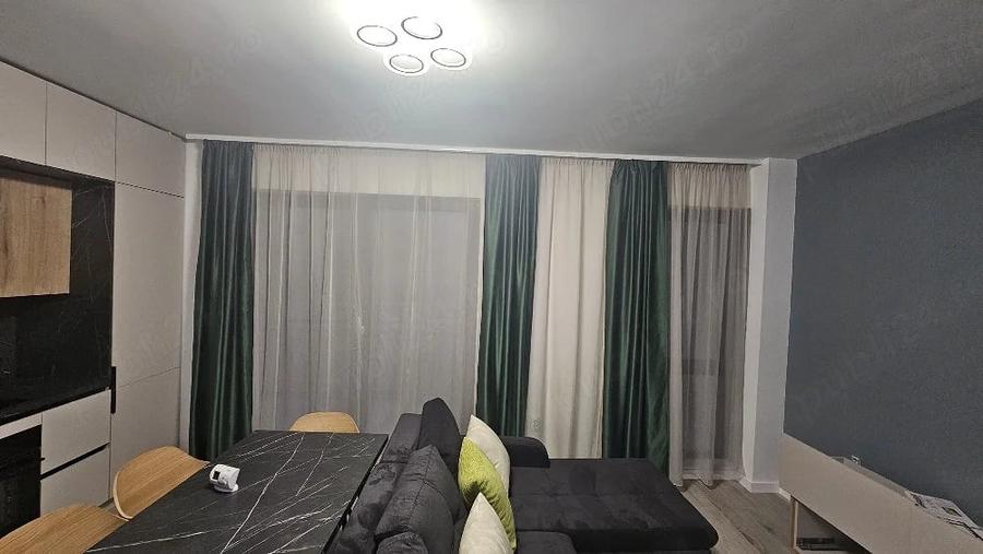 Apartament cu 3 camere decomandat în Grigorescu