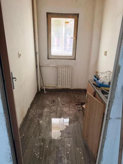 Garsonieră semidecomandată în Titan