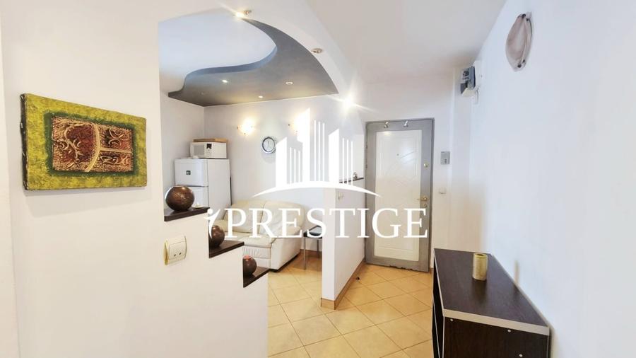 Apartament cu 3 camere decomandat, mobilat în Calea Dumbrăvii