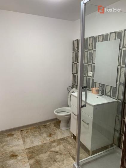 Casă individuală cu 16 camere cu Canalizare în Șag
