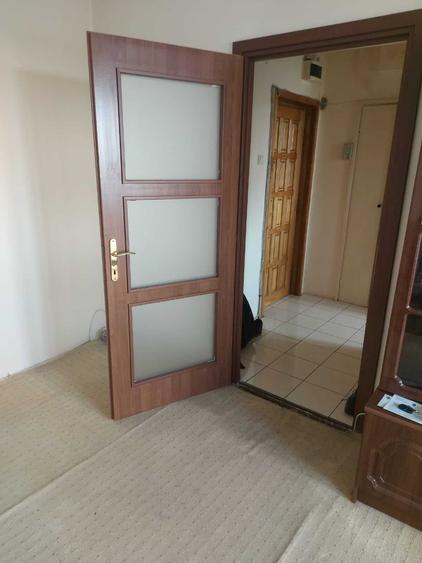Apartament cu 2 camere nedecomandat în Brâncoveanu