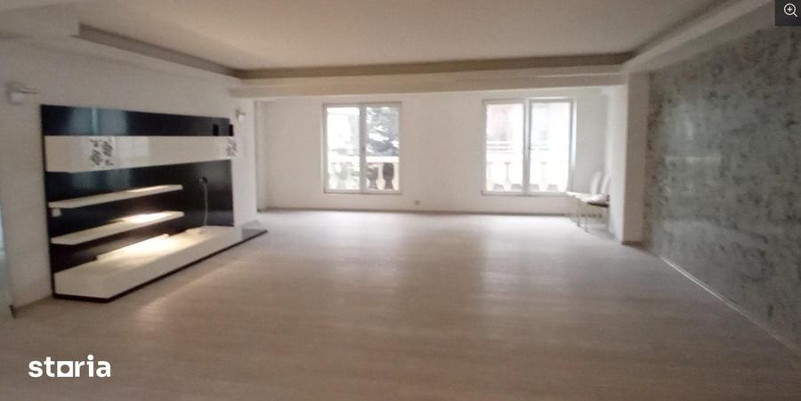 Apartament cu 3 camere în Herăstrău