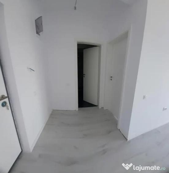 Garsonieră semidecomandată în Central