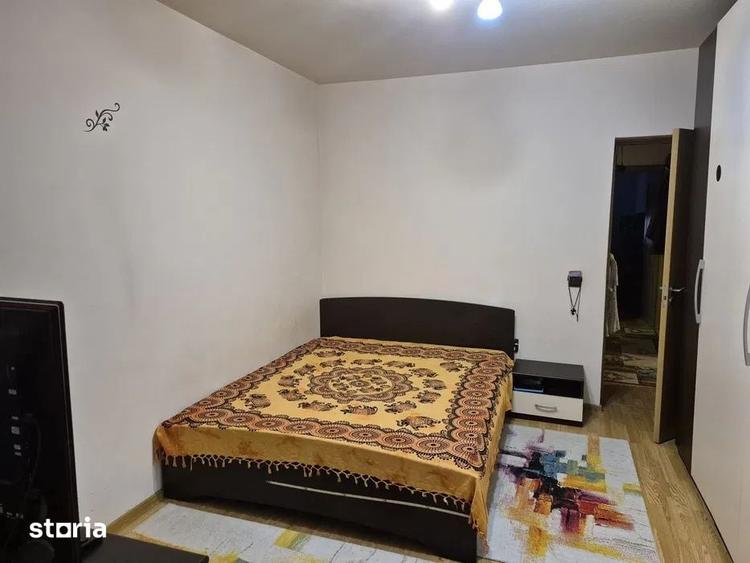 Apartament cu 3 camere în Florești