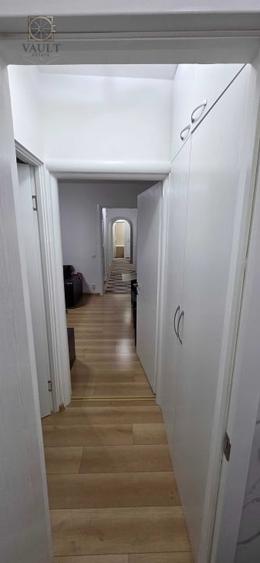 Apartament cu 4 camere decomandat, mobilat în Lujerului