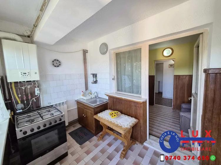 Apartament cu 2 camere decomandat în Babadag