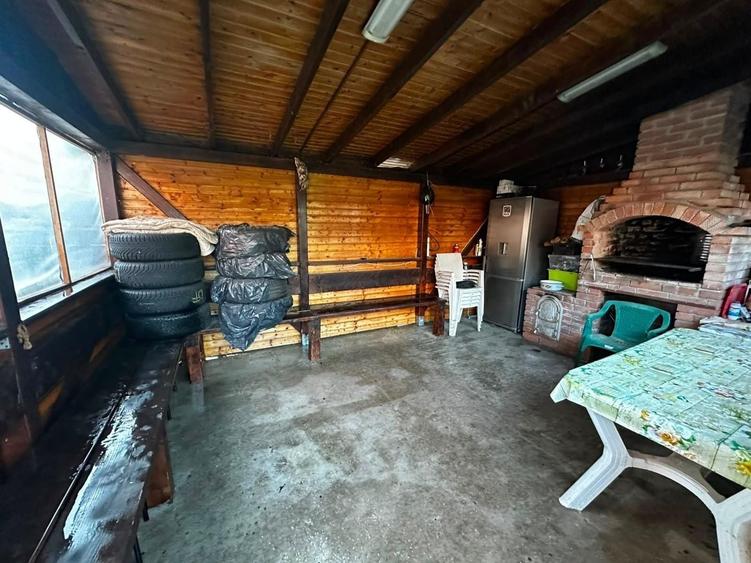 Duplex cu 8 camere cu Canalizare în Ciorogârla