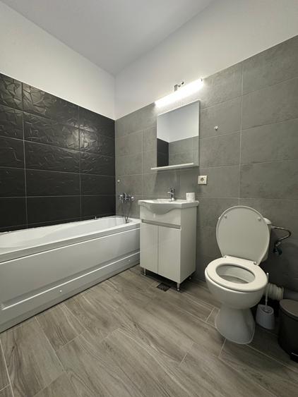 Apartament cu 2 camere semidecomandat în Militari