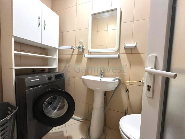 Casă individuală cu 4 camere cu Canalizare în Sântandrei
