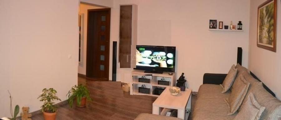 Apartament cu 3 camere semidecomandat, mobilat în Mănăștur — fotografia 3