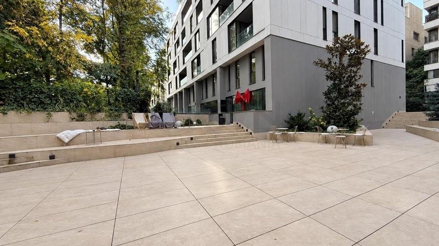 Apartament cu 2 camere decomandat, mobilat în Herăstrău