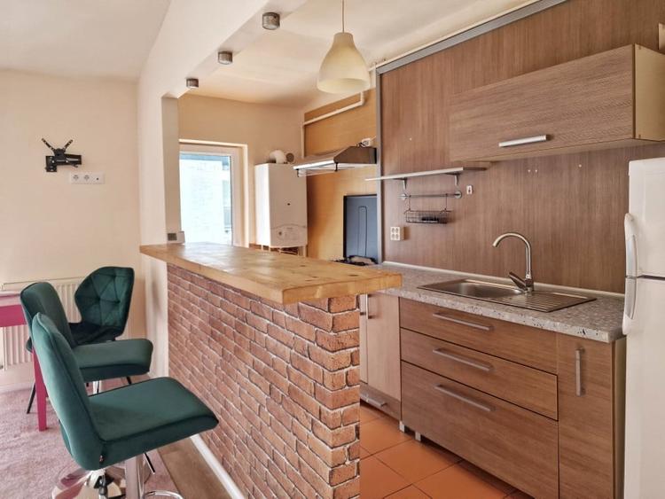Apartament str. Eroilor, Parcare, centrala proprie, aer conditionat - 3