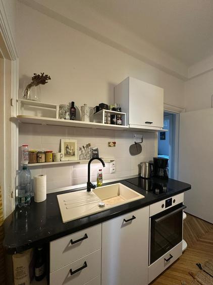 Apartament cu 2 camere semidecomandat, mobilat în Armeneasca