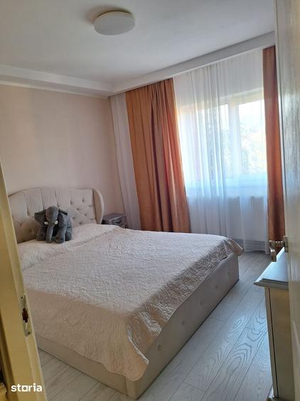 Apartament cu 3 camere în Central