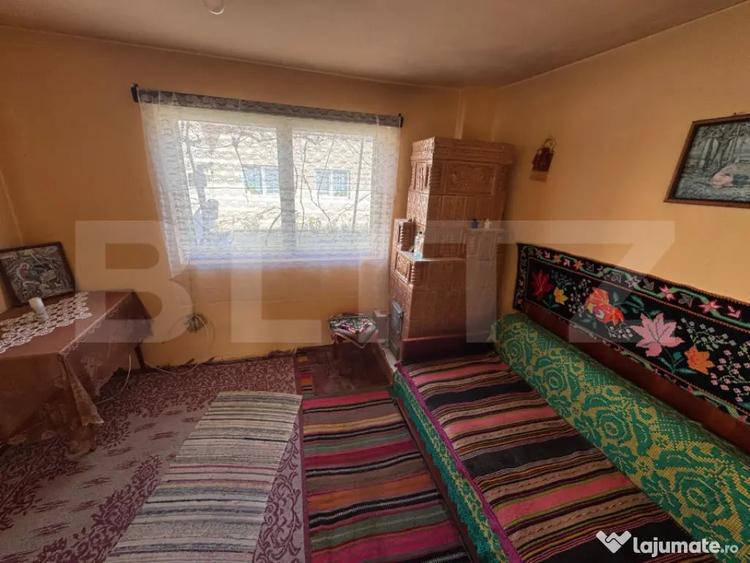 Casă cu 4 camere cu Teren 600 Mp în Central