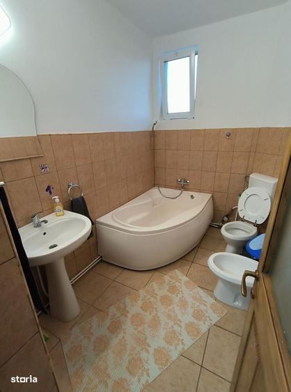 Apartament cu 2 camere decomandat în Fălticeni