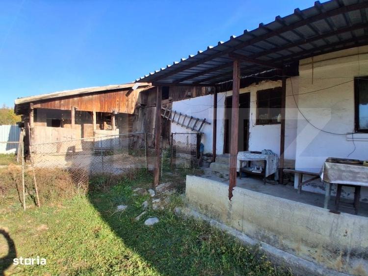 Casă cu 3 camere decomandat în Nistorești