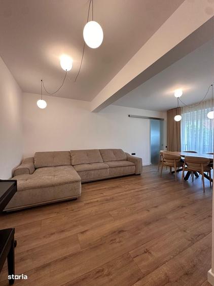 Apartament cu 3 camere decomandat în Ultracentral