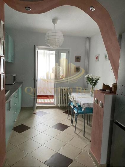 Apartament cu 2 camere decomandat în Berceni