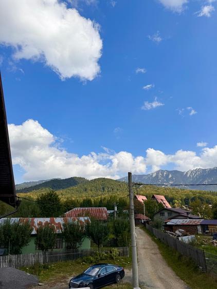 Casă individuală cu 7 camere cu Canalizare în Cheia