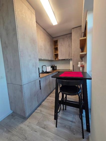 Apartament cu 3 camere decomandat, mobilat în Giroc