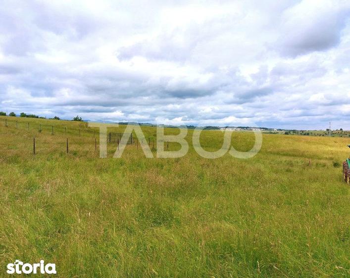 Teren de 800 mp, în Central