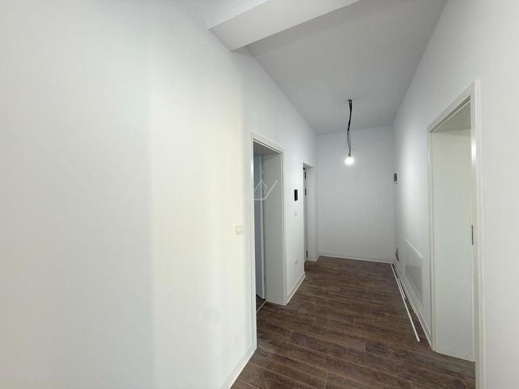 Bloc finalizat. Decomandat. 2 balcoane. Spatiu pod. - 11