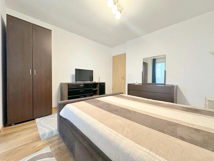 Apartament cu 3 camere decomandat în Torontalului