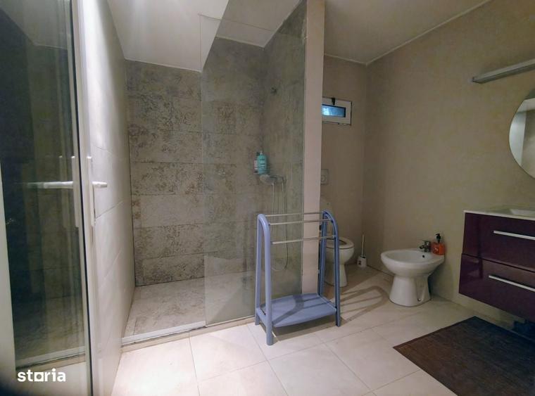 Casă cu 4 camere în Italieni