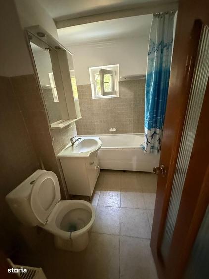 Apartament cu 4 camere decomandat în Obcini
