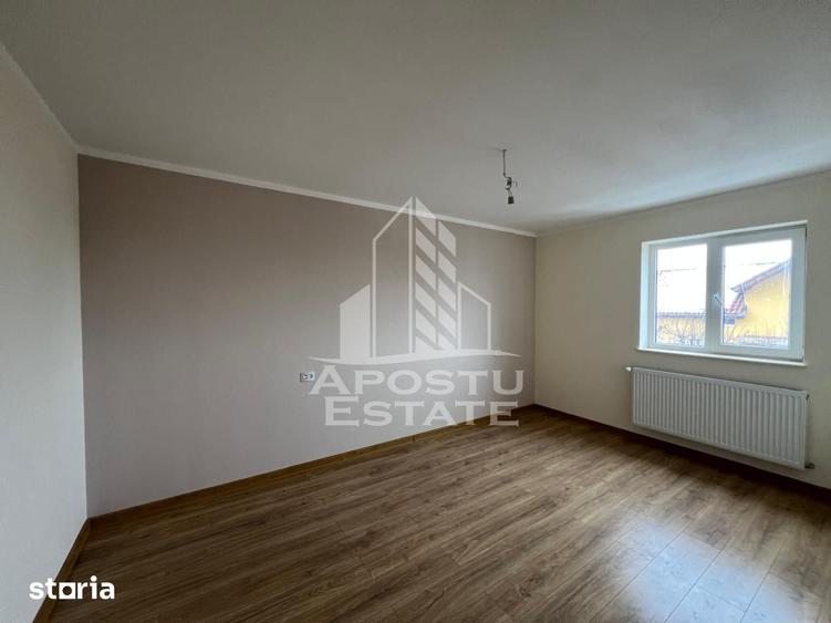 Casă cu 4 camere cu Teren 180 Mp în Giarmata